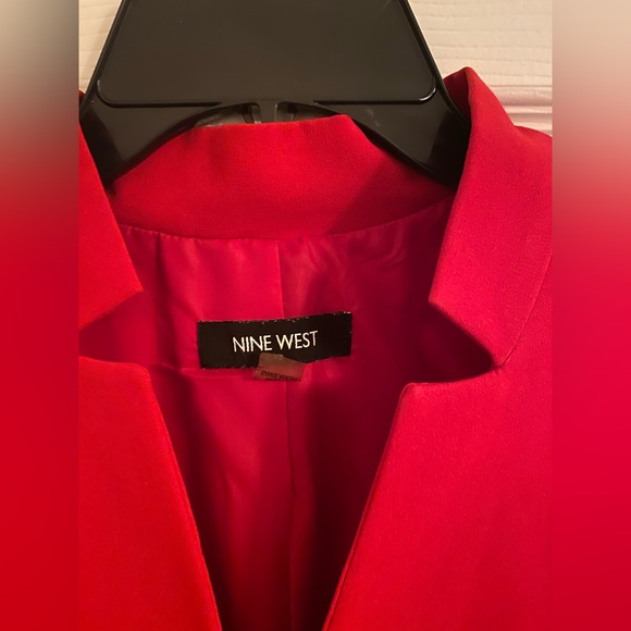 Red Nine West Blazer - Picture 2 of 2